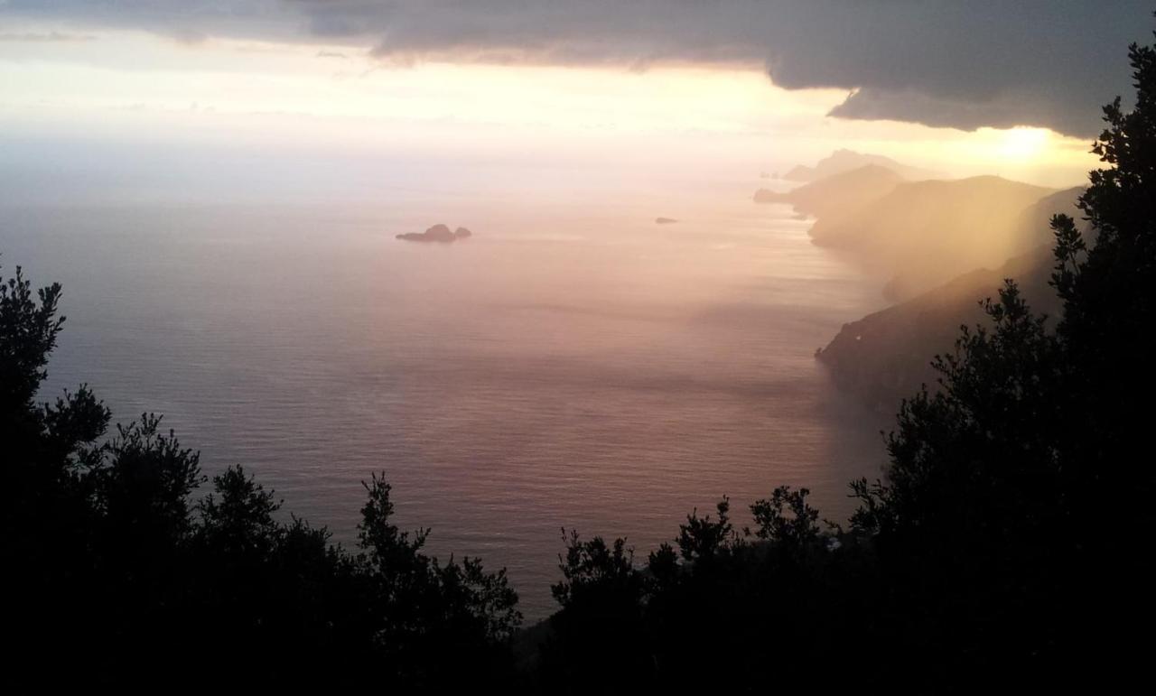 Al Chiaro Di Luna Agerola Exterior foto