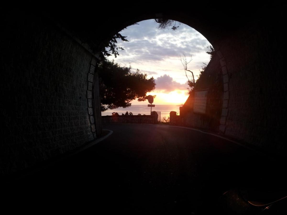 Al Chiaro Di Luna Agerola Exterior foto